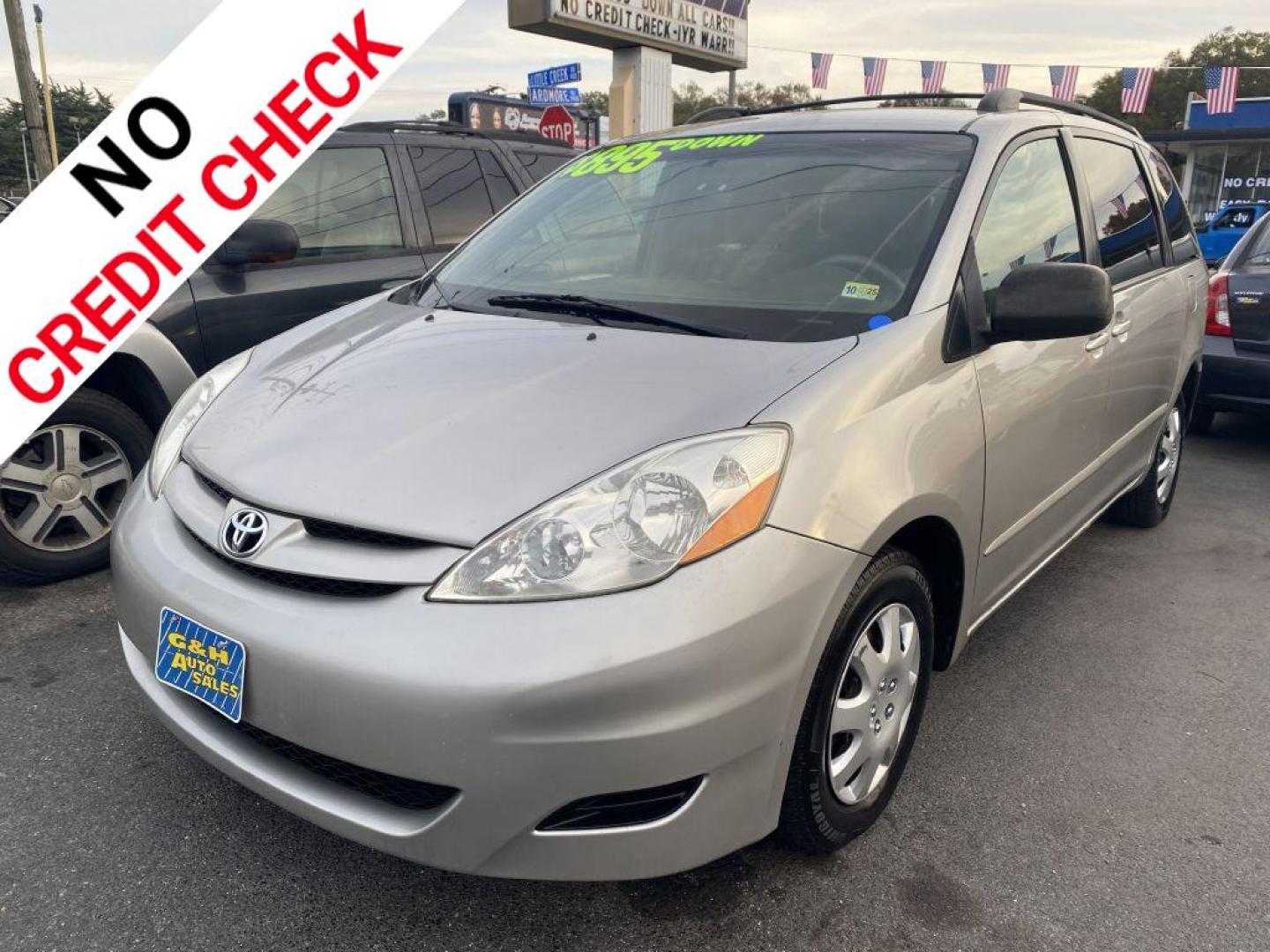 2009 SILVER TOYOTA SIENNA CE (5TDZK23C19S) with an 3.5L engine, Automatic transmission, located at 930 E Little Creek Road, Norfolk, VA, 23518, (757) 588-0420, 36.915051, -76.244408 - Photo#0