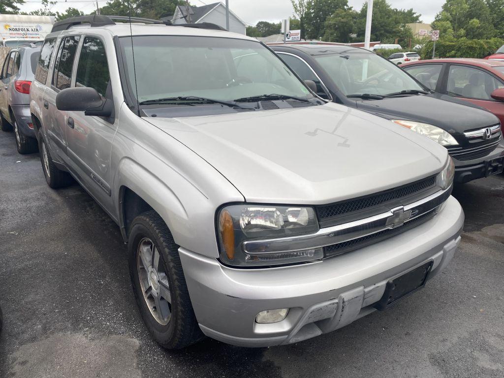 photo of 2004 CHEVROLET TRAILBLAZER 4DR
