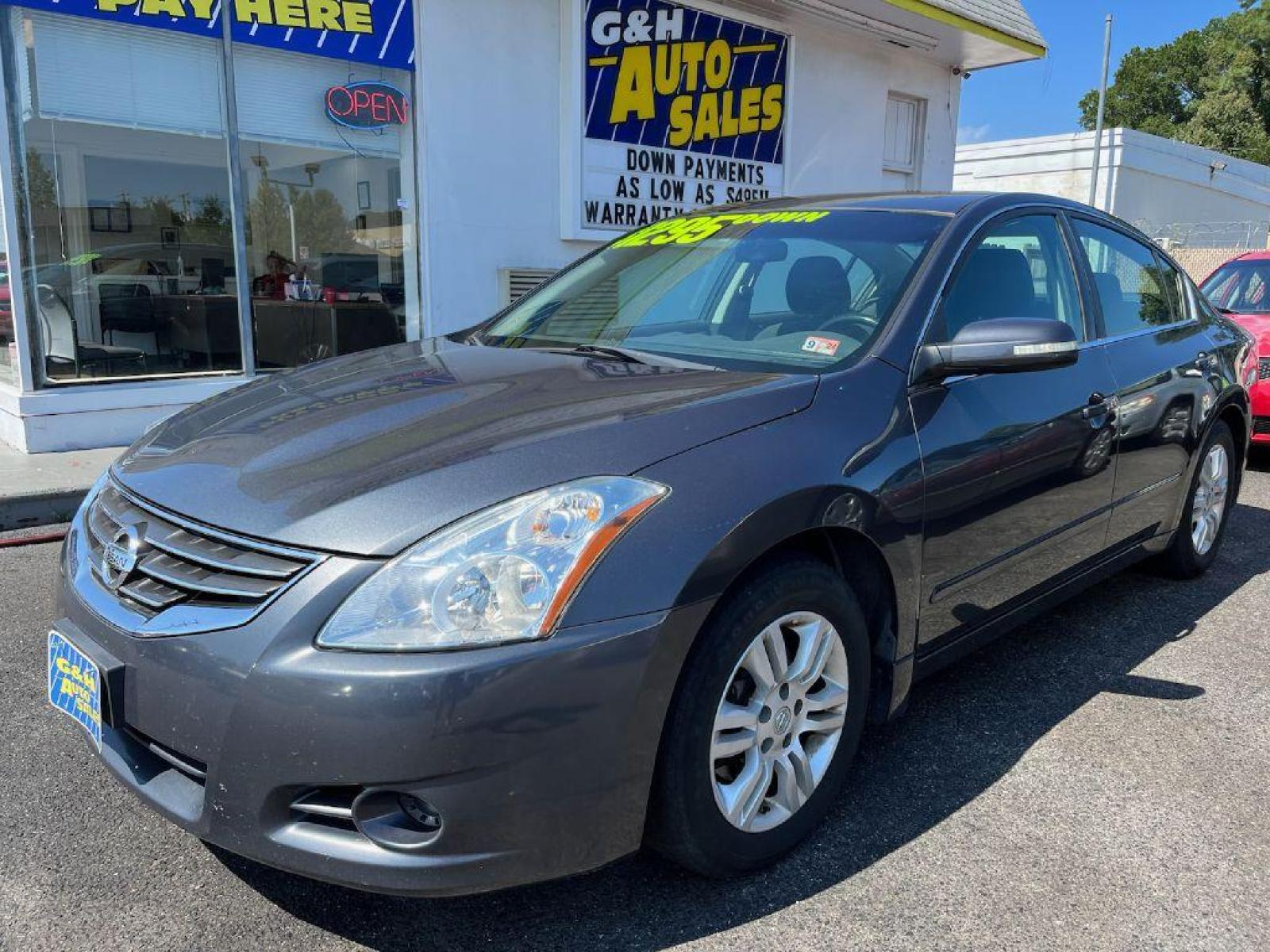 2011 GRAY NISSAN ALTIMA BASE (1N4AL2AP0BC) with an 2.5L engine, Continuously Variable transmission, located at 930 E Little Creek Road, Norfolk, VA, 23518, (757) 588-0420, 36.915051, -76.244408 - Photo #0