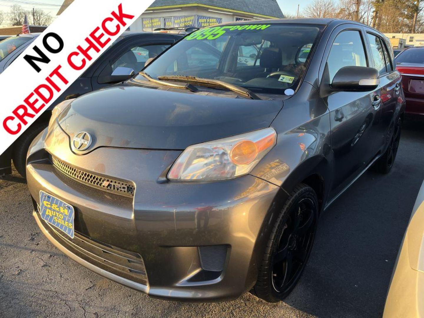 2008 GRAY SCION XD (JTKKU10408J) with an 1.8L engine, 4-Speed Manual transmission, located at 930 E Little Creek Road, Norfolk, VA, 23518, (757) 588-0420, 36.915051, -76.244408 - Photo#0