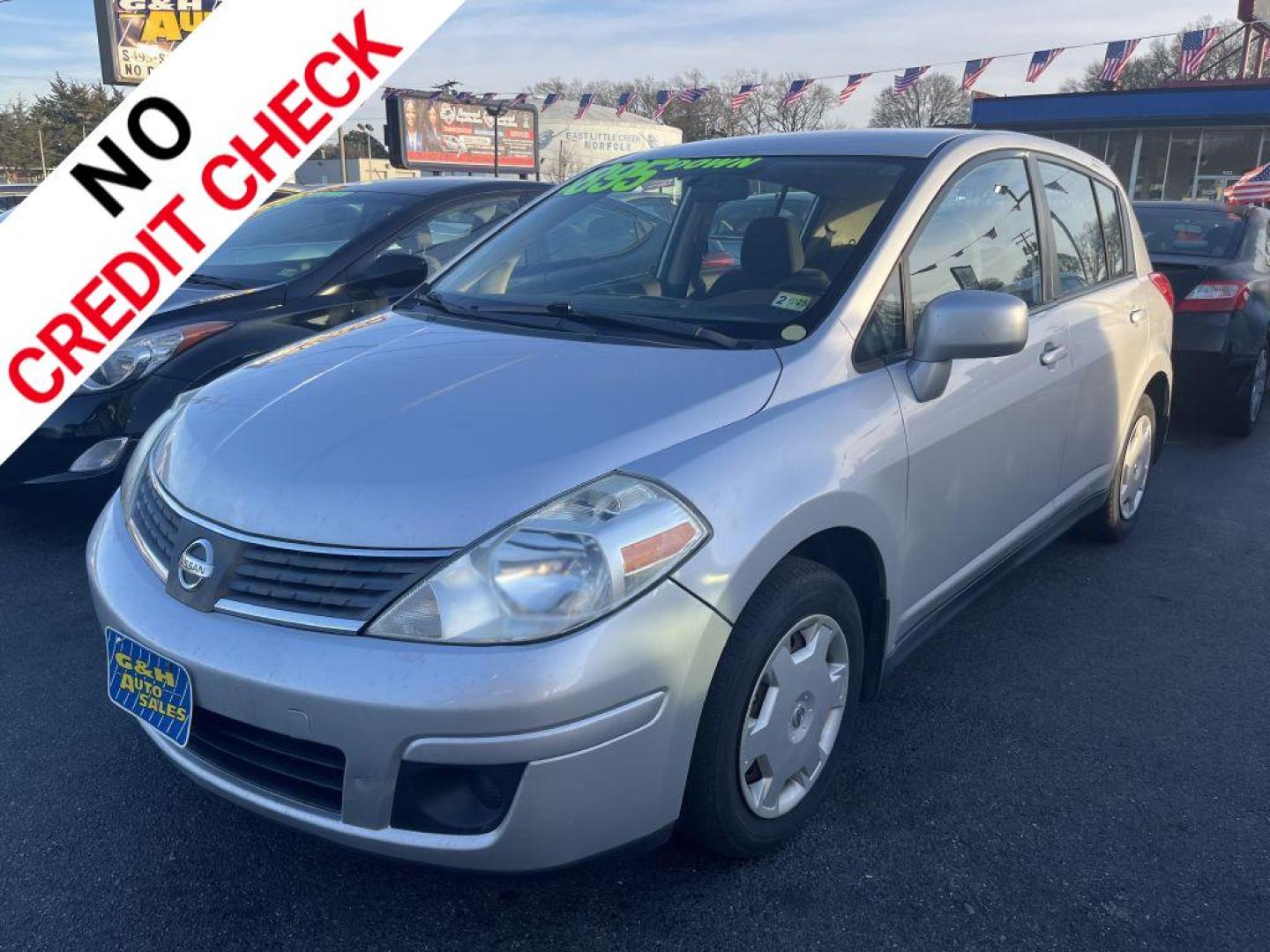 2009 SILVER NISSAN VERSA S (3N1BC13E69L) with an 1.8L engine, Automatic transmission, located at 930 E Little Creek Road, Norfolk, VA, 23518, (757) 588-0420, 36.915051, -76.244408 - Photo#0