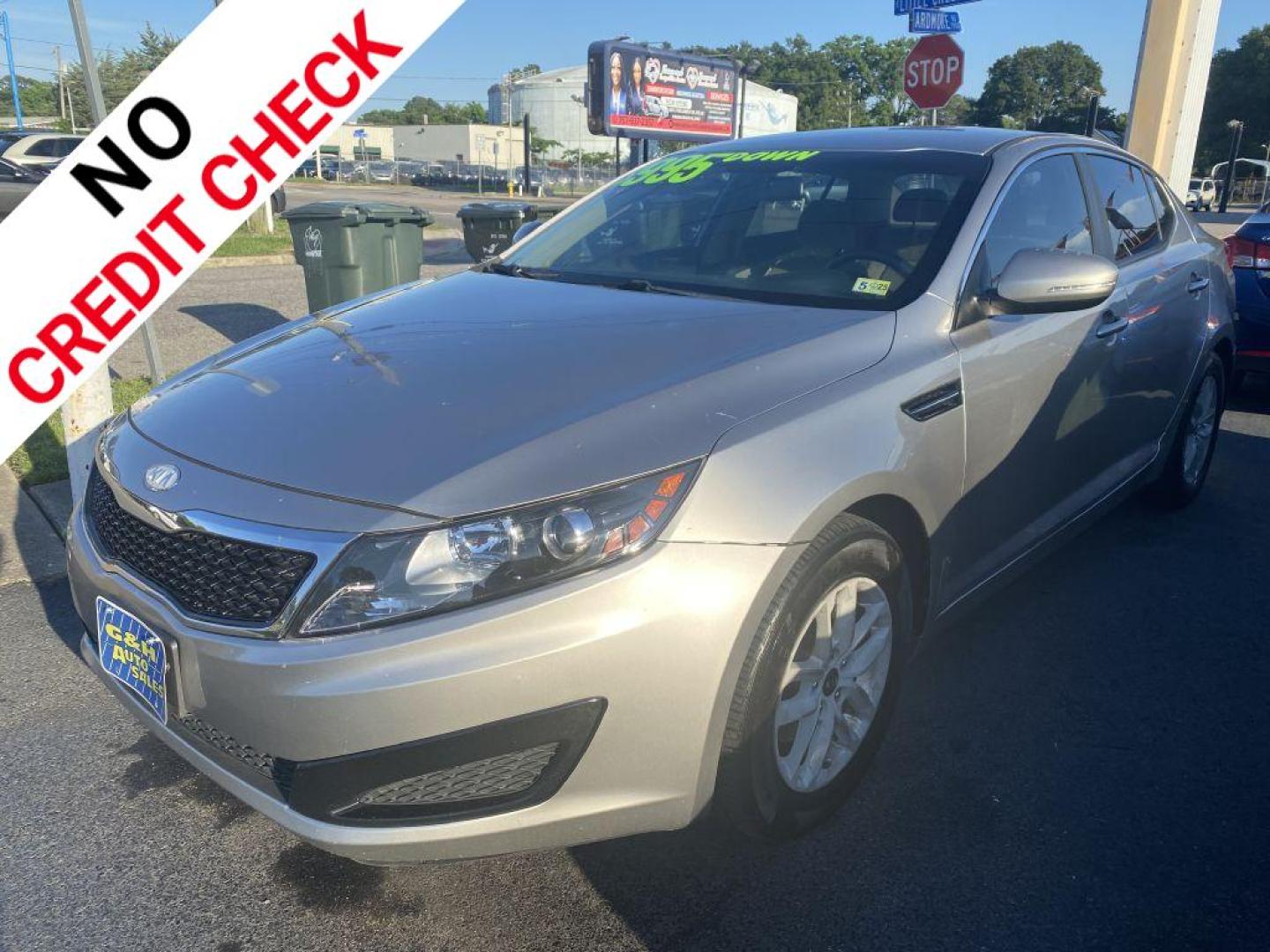 2011 SILVER KIA OPTIMA LX (KNAGM4A74B5) with an 2.4L engine, Automatic transmission, located at 930 E Little Creek Road, Norfolk, VA, 23518, (757) 588-0420, 36.915051, -76.244408 - Photo#0