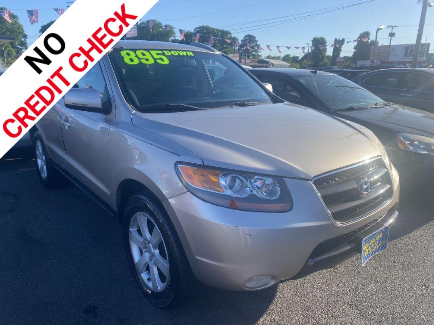 2007 TAN HYUNDAI SANTA FE SE (5NMSH13E77H) with an 3.3L engine, Automatic transmission, located at 930 E Little Creek Road, Norfolk, VA, 23518, (757) 588-0420, 36.915051, -76.244408- Photo#0
