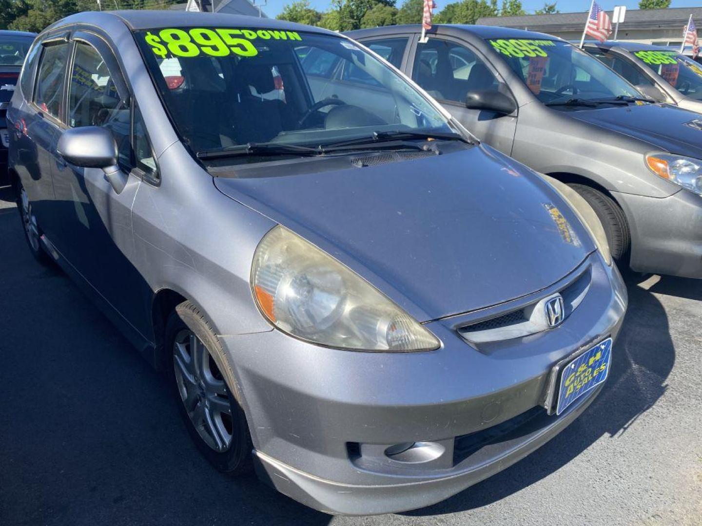2008 GRAY HONDA FIT SPORT (JHMGD37698S) with an 1.5L engine, 5-Speed Manual transmission, located at 930 E Little Creek Road, Norfolk, VA, 23518, (757) 588-0420, 36.915051, -76.244408 - Photo#0