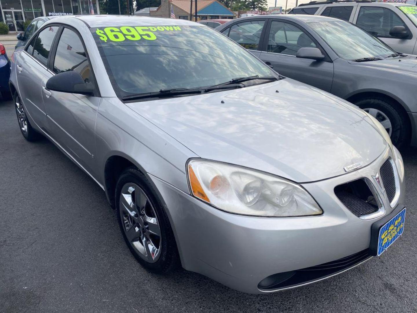 2007 SILVER PONTIAC G6 BASE (1G2ZG58B574) with an 2.4L engine, Automatic transmission, located at 930 E Little Creek Road, Norfolk, VA, 23518, (757) 588-0420, 36.915051, -76.244408 - Photo#0