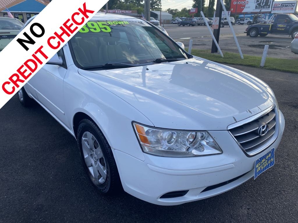 2009 WHITE HYUNDAI SONATA GLS (5NPET46F99H) with an 3.3L engine, Automatic transmission, located at 930 E Little Creek Road, Norfolk, VA, 23518, (757) 588-0420, 36.915051, -76.244408- Photo#0