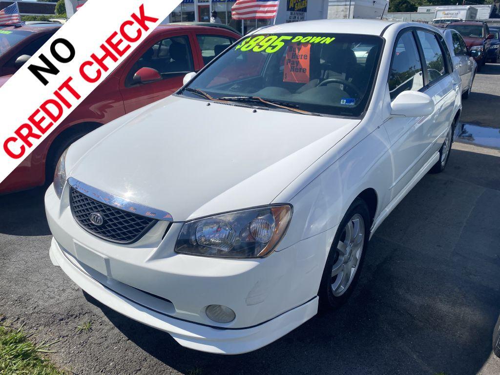 2006 WHITE KIA SPECTRA5 (KNAFE161665) with an 2.0L engine, Automatic transmission, located at 930 E Little Creek Road, Norfolk, VA, 23518, (757) 588-0420, 36.915051, -76.244408 - Photo#0
