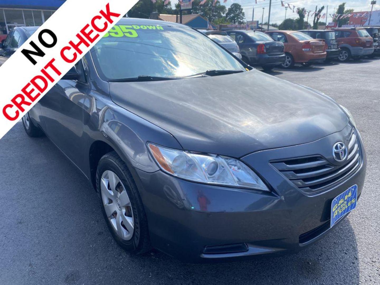 2007 GRAY TOYOTA CAMRY CE (4T1BE46KX7U) with an 2.4L engine, Automatic transmission, located at 930 E Little Creek Road, Norfolk, VA, 23518, (757) 588-0420, 36.915051, -76.244408 - Photo#0