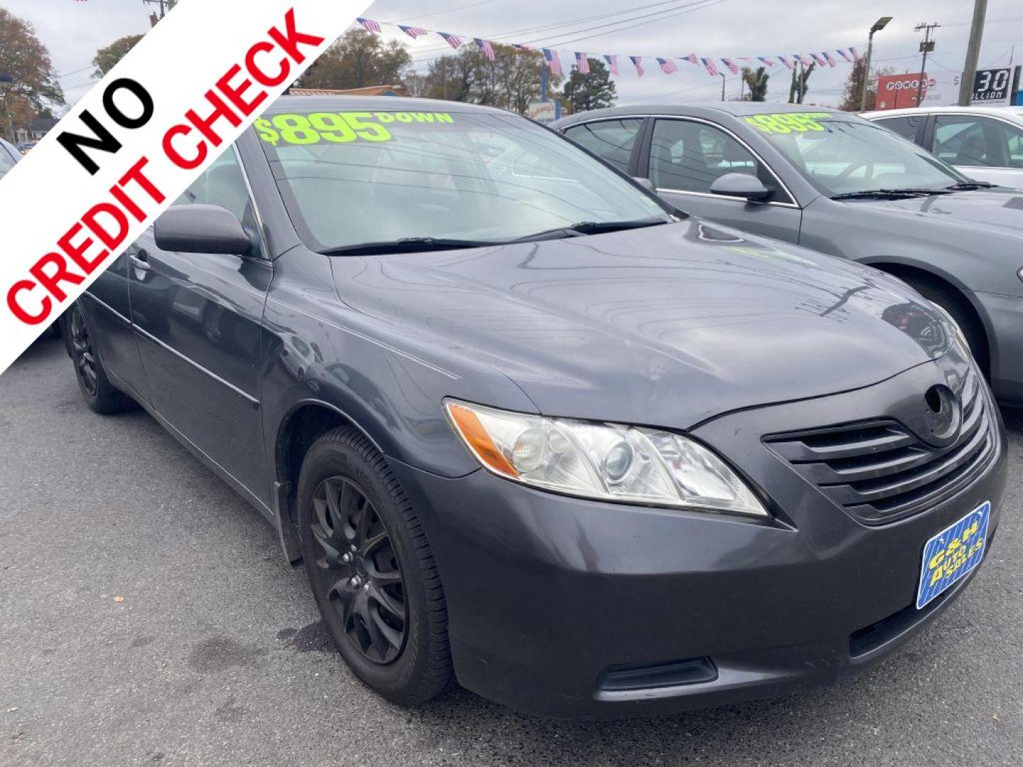 2007 GRAY TOYOTA CAMRY CE (4T1BE46KX7U) with an 2.4L engine, Automatic transmission, located at 930 E Little Creek Road, Norfolk, VA, 23518, (757) 588-0420, 36.915051, -76.244408 - Photo#0
