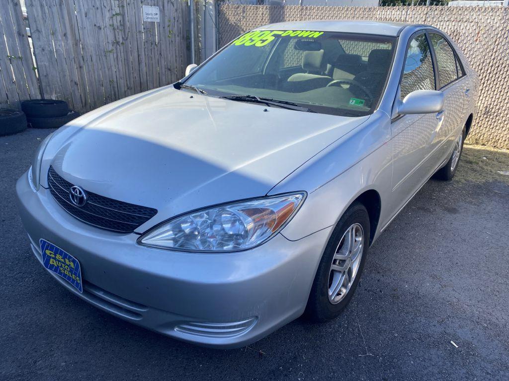 2003 TOYOTA CAMRY LE