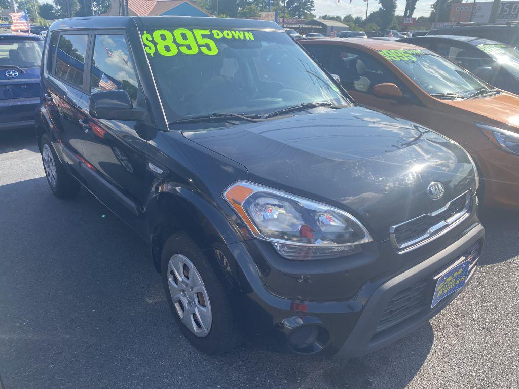 photo of 2013 KIA SOUL 