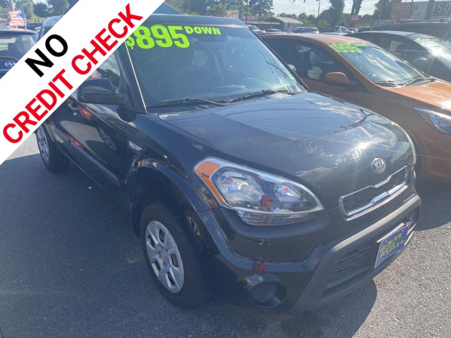 2013 BLACK KIA SOUL (KNDJT2A57D7) with an 1.6L engine, Automatic transmission, located at 930 E Little Creek Road, Norfolk, VA, 23518, (757) 588-0420, 36.915051, -76.244408 - Photo#0