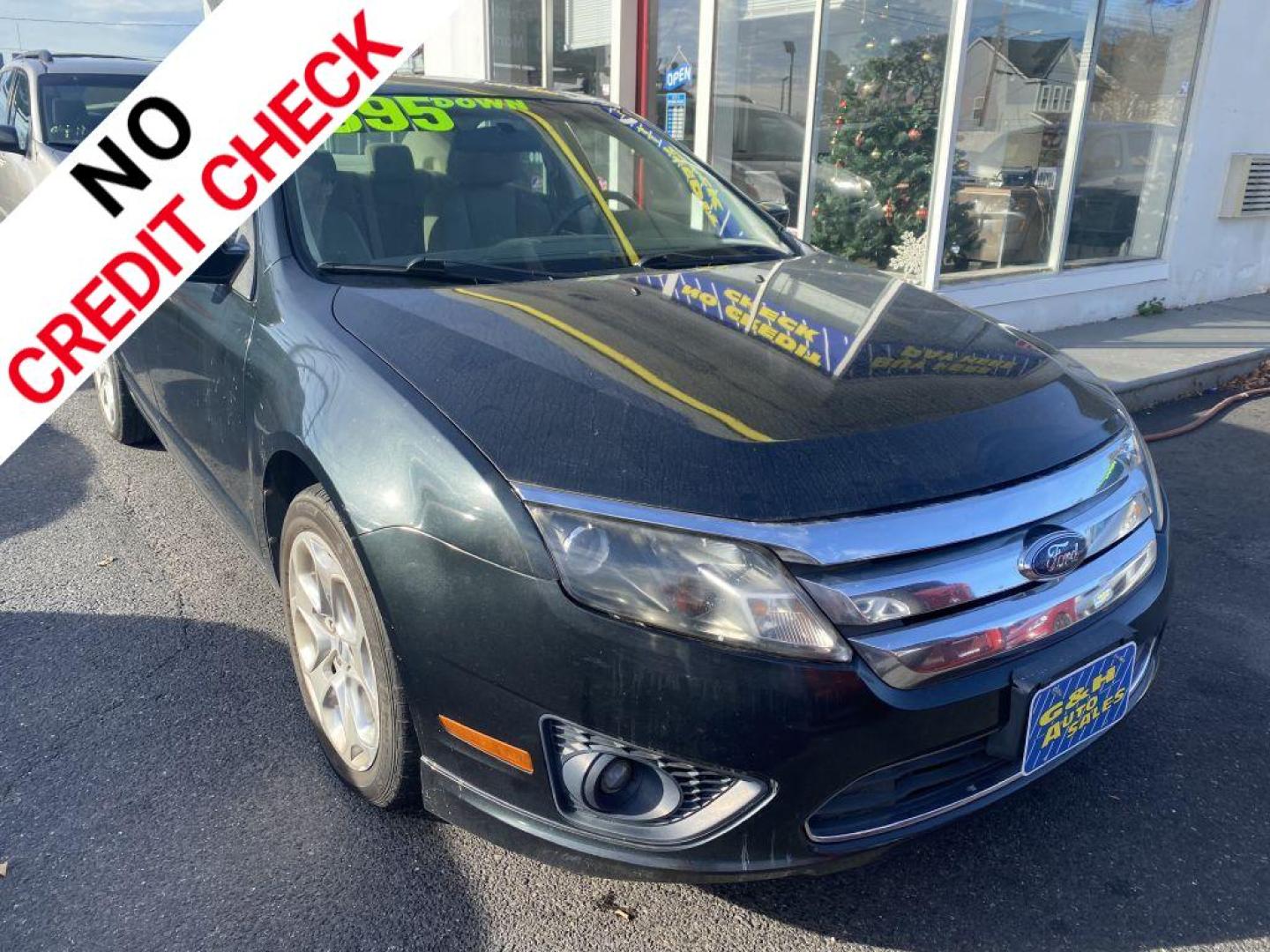 2010 GREEN FORD FUSION SE (3FAHP0HG0AR) with an 3.0L engine, Automatic transmission, located at 930 E Little Creek Road, Norfolk, VA, 23518, (757) 588-0420, 36.915051, -76.244408 - Photo#0