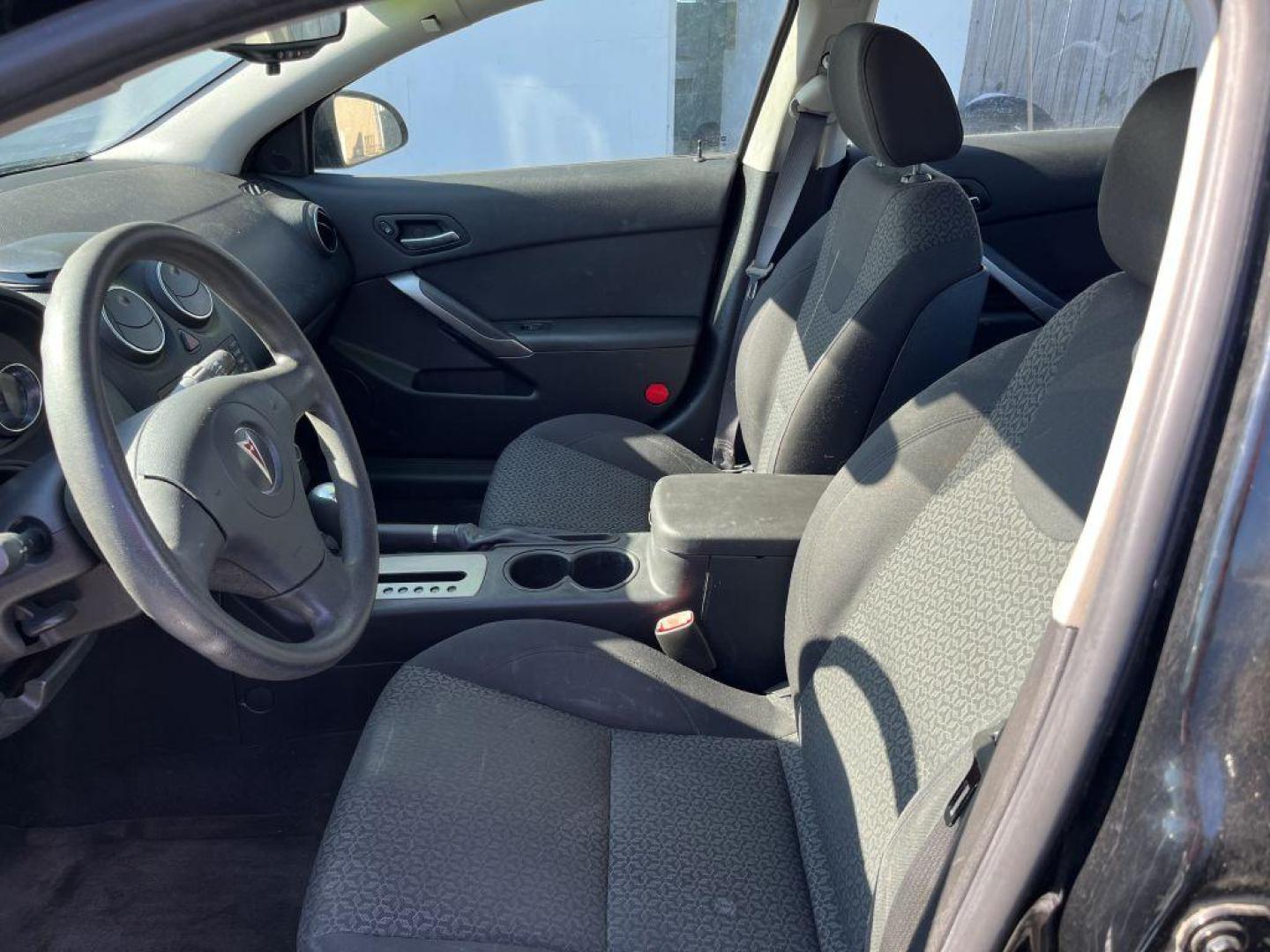 2008 BLACK PONTIAC G6 VALUE LEADER (1G2ZF57B584) with an 2.4L engine, Automatic transmission, located at 930 E Little Creek Road, Norfolk, VA, 23518, (757) 588-0420, 36.915051, -76.244408 - Photo#1