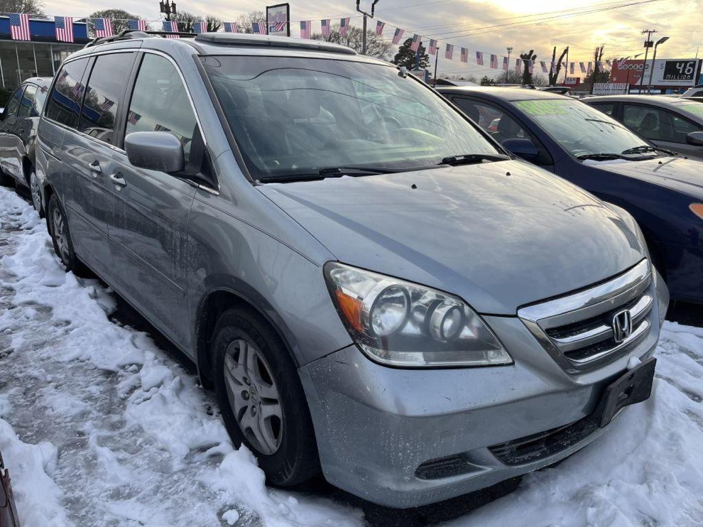 2007 BLUE HONDA ODYSSEY EXL (5FNRL38797B) with an 3.5L engine, Automatic transmission, located at 930 E Little Creek Road, Norfolk, VA, 23518, (757) 588-0420, 36.915051, -76.244408 - Photo#0
