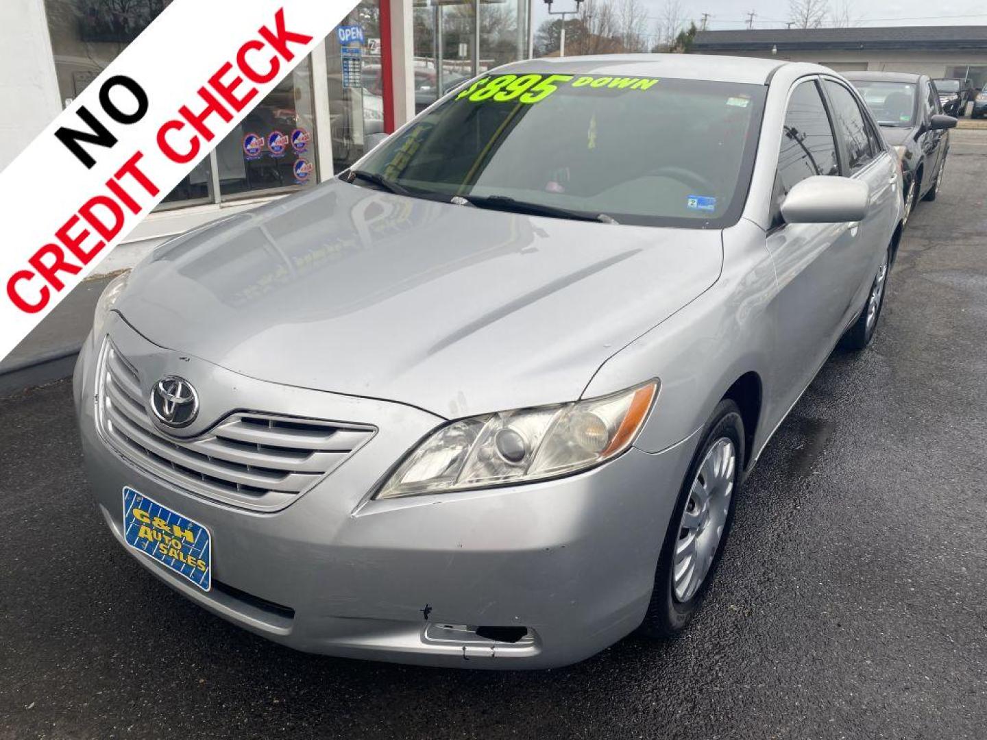 2007 SILVER TOYOTA CAMRY CE (4T1BE46K27U) with an 2.4L engine, Automatic transmission, located at 930 E Little Creek Road, Norfolk, VA, 23518, (757) 588-0420, 36.915051, -76.244408 - Photo#0