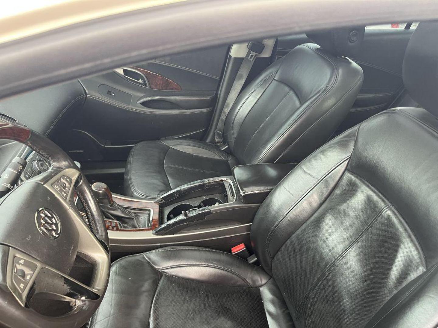 2011 WHITE BUICK LACROSSE CXS (1G4GE5ED9BF) with an 3.6L engine, Automatic transmission, located at 930 E Little Creek Road, Norfolk, VA, 23518, (757) 588-0420, 36.915051, -76.244408 - Photo#1