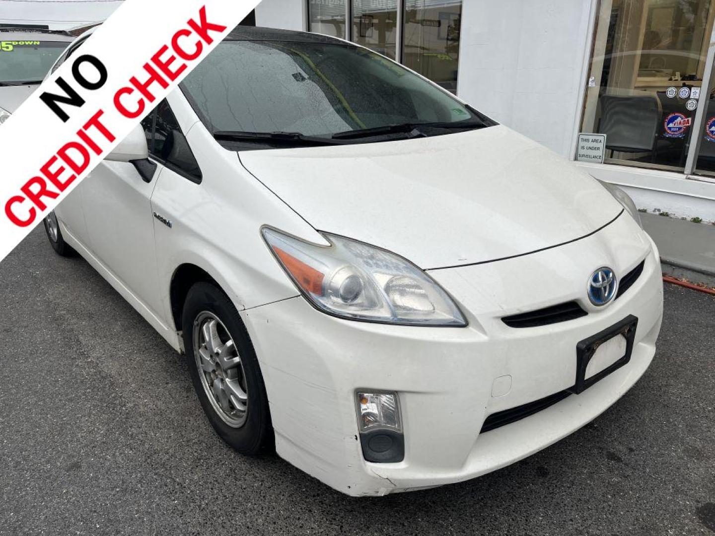 2010 WHITE TOYOTA PRIUS (JTDKN3DUXA0) with an 1.8L engine, Continuously Variable transmission, located at 930 E Little Creek Road, Norfolk, VA, 23518, (757) 588-0420, 36.915051, -76.244408 - Photo#0