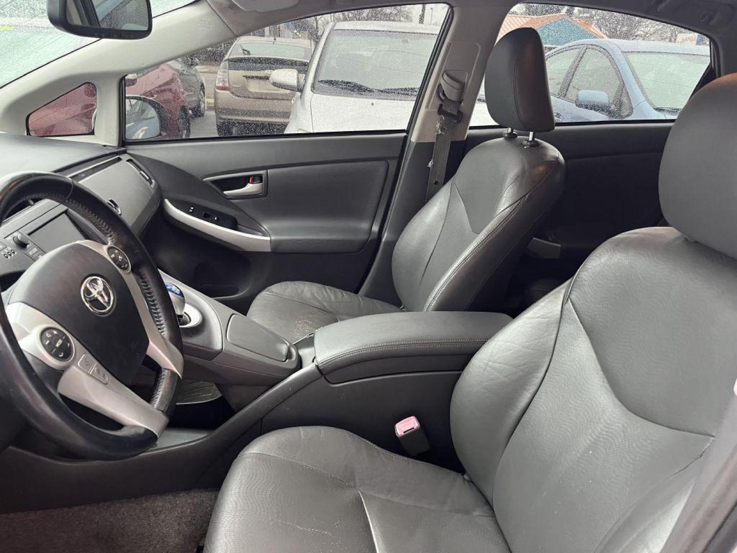 2010 WHITE TOYOTA PRIUS (JTDKN3DUXA0) with an 1.8L engine, Continuously Variable transmission, located at 930 E Little Creek Road, Norfolk, VA, 23518, (757) 588-0420, 36.915051, -76.244408 - Photo#1