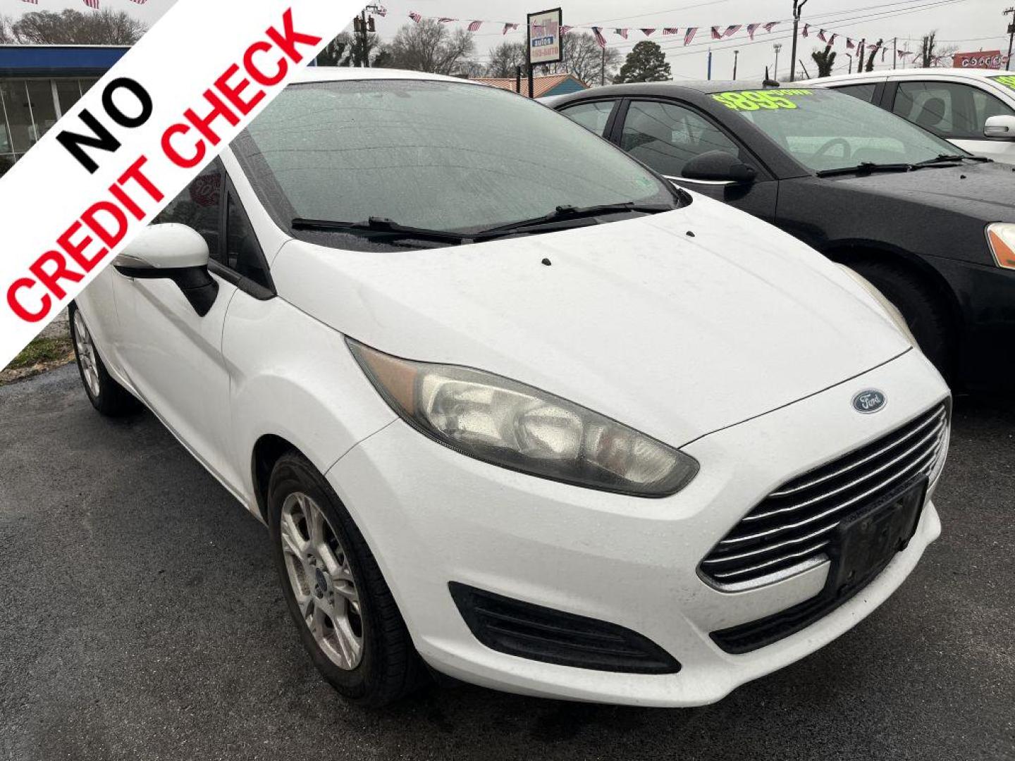 2015 WHITE FORD FIESTA SE (3FADP4EJ4FM) with an 1.6L engine, Automatic transmission, located at 930 E Little Creek Road, Norfolk, VA, 23518, (757) 588-0420, 36.915051, -76.244408 - Photo#0