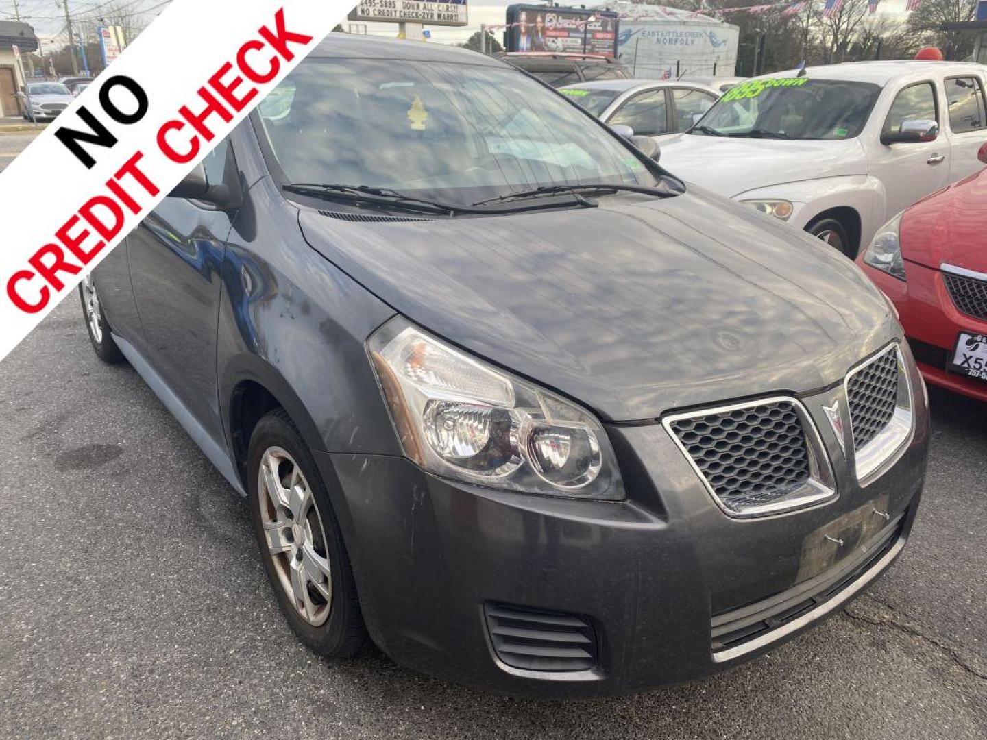 2009 GRAY PONTIAC VIBE (5Y2SP67089Z) with an 2.4L engine, Automatic transmission, located at 930 E Little Creek Road, Norfolk, VA, 23518, (757) 588-0420, 36.915051, -76.244408 - Photo#0