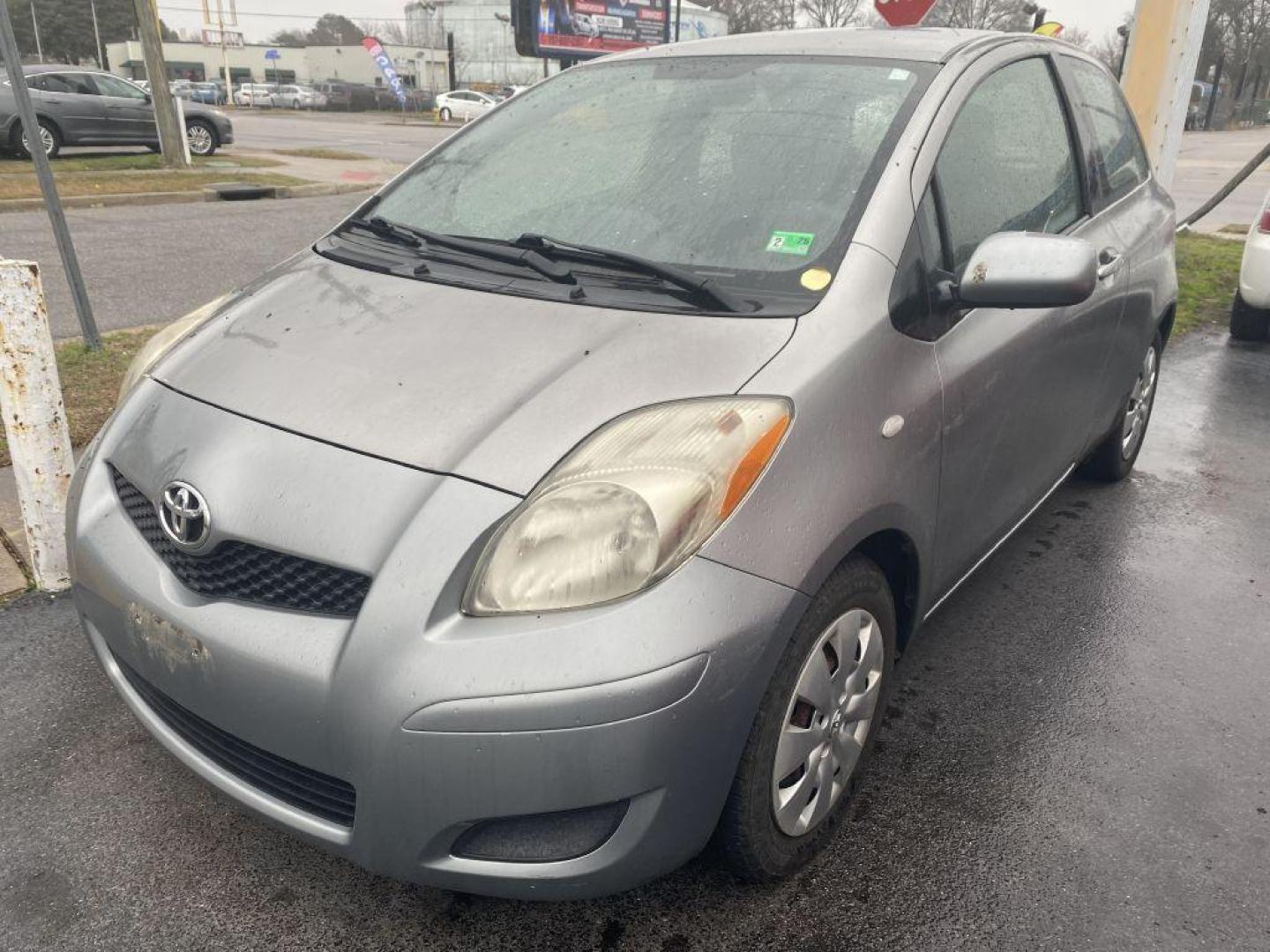 2010 GRAY TOYOTA YARIS (JTDJT4K36A5) with an 1.5L engine, 4-Speed Manual transmission, located at 930 E Little Creek Road, Norfolk, VA, 23518, (757) 588-0420, 36.915051, -76.244408 - Photo#0