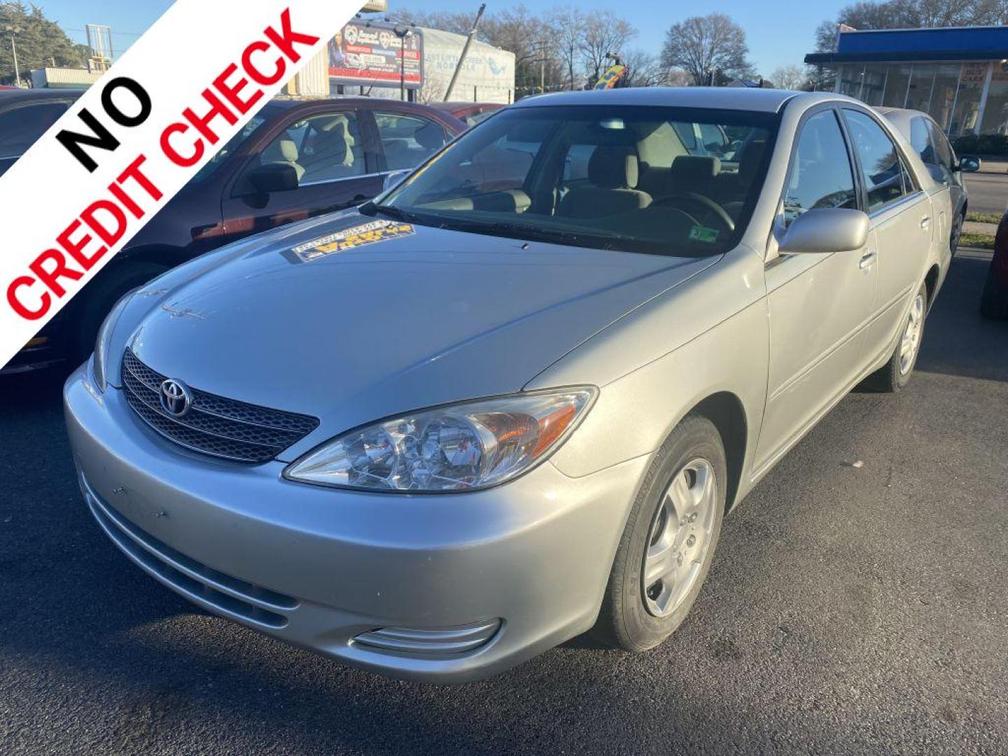 2002 SILVER TOYOTA CAMRY LE (JTDBE32K820) with an 2.4L engine, Automatic transmission, located at 930 E Little Creek Road, Norfolk, VA, 23518, (757) 588-0420, 36.915051, -76.244408 - Photo#0