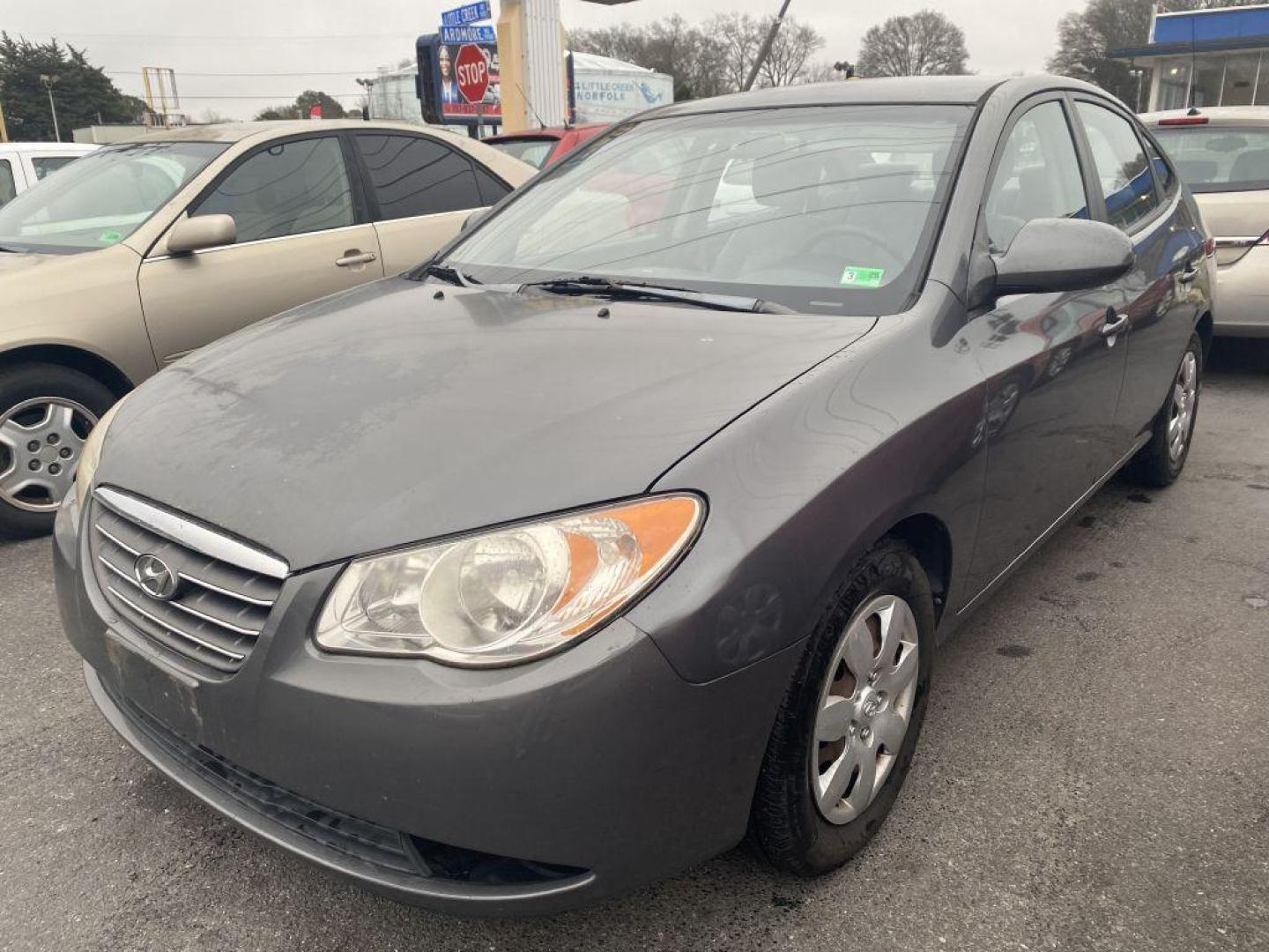 2008 GRAY HYUNDAI ELANTRA GLS (KMHDU46D78U) with an 2.0L engine, Automatic transmission, located at 930 E Little Creek Road, Norfolk, VA, 23518, (757) 588-0420, 36.915051, -76.244408 - Photo#0