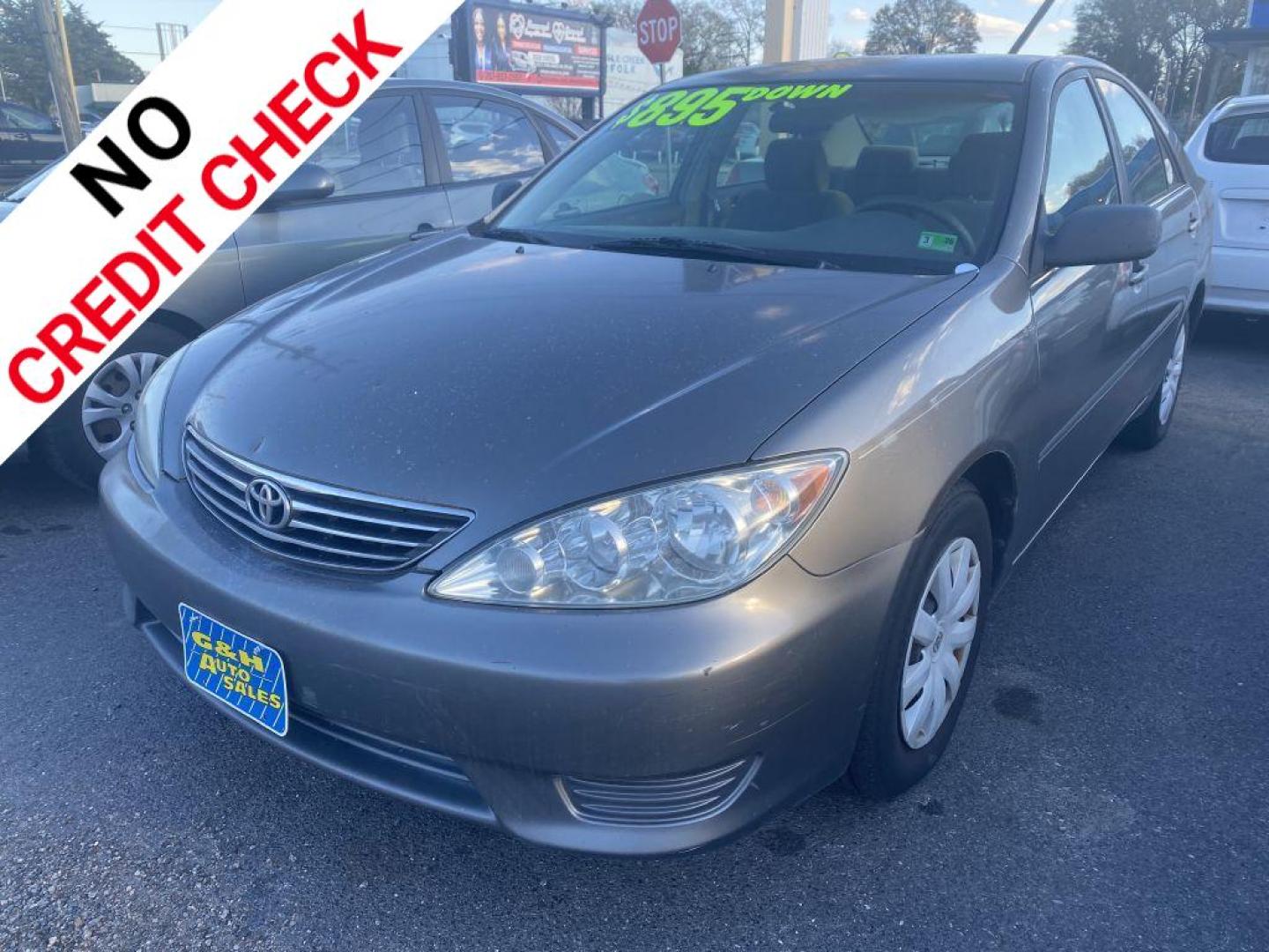 2005 GRAY TOYOTA CAMRY LE (4T1BE32KX5U) with an 2.4L engine, Automatic transmission, located at 930 E Little Creek Road, Norfolk, VA, 23518, (757) 588-0420, 36.915051, -76.244408 - Photo#0
