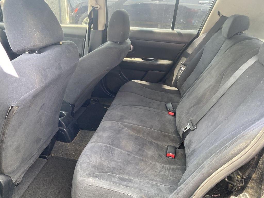 2009 Nissan Versa S - Photo 3