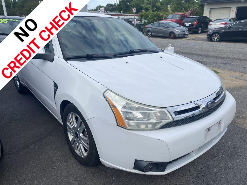 2008 WHITE FORD FOCUS SE (1FAHP35N28W) with an 2.0L engine, Automatic transmission, located at 930 E Little Creek Road, Norfolk, VA, 23518, (757) 588-0420, 36.915051, -76.244408 - Photo#0