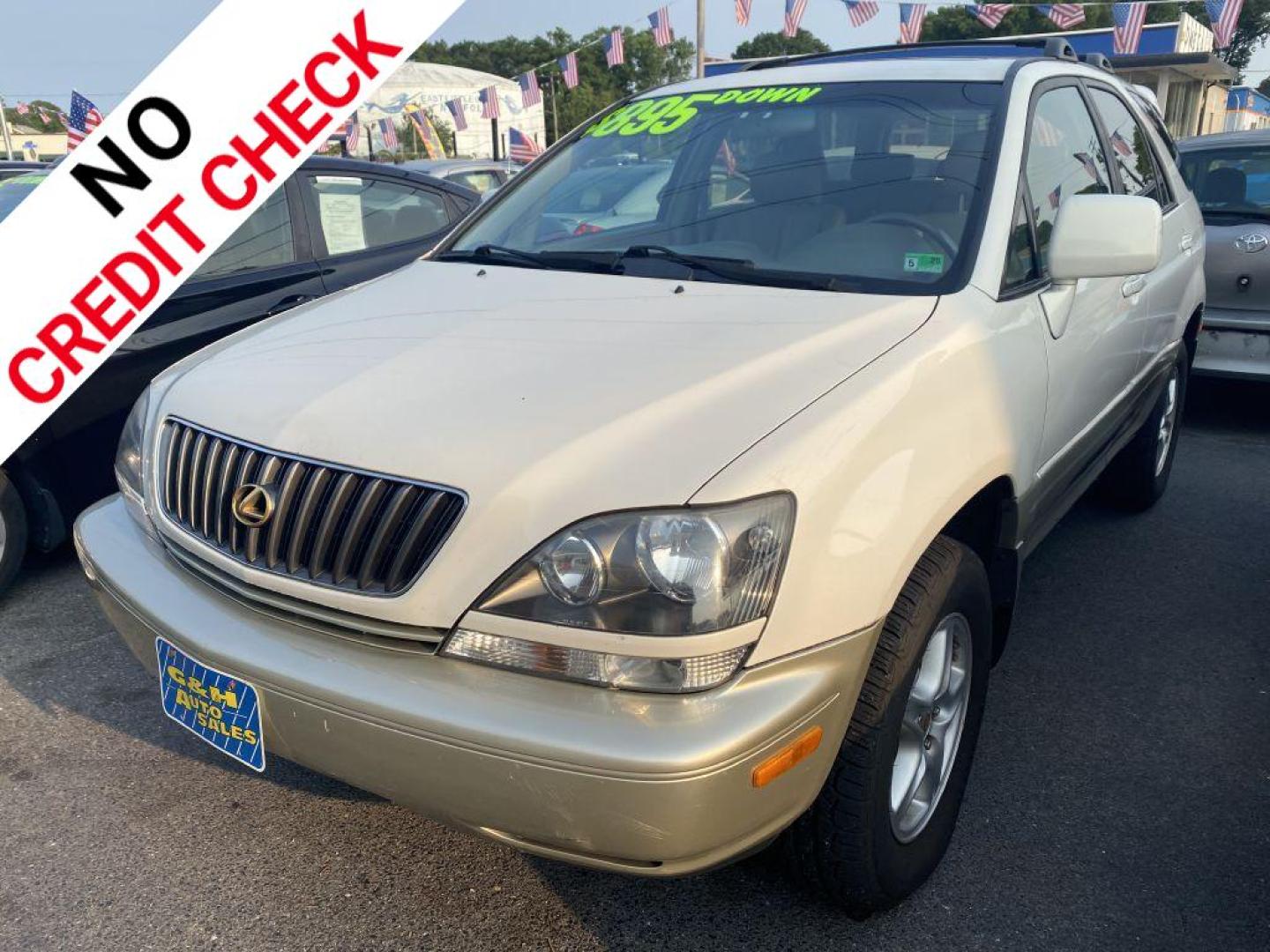 2000 WHITE LEXUS RX 300 (JT6HF10U2Y0) with an 3.0L engine, Automatic transmission, located at 930 E Little Creek Road, Norfolk, VA, 23518, (757) 588-0420, 36.915051, -76.244408 - Photo#0