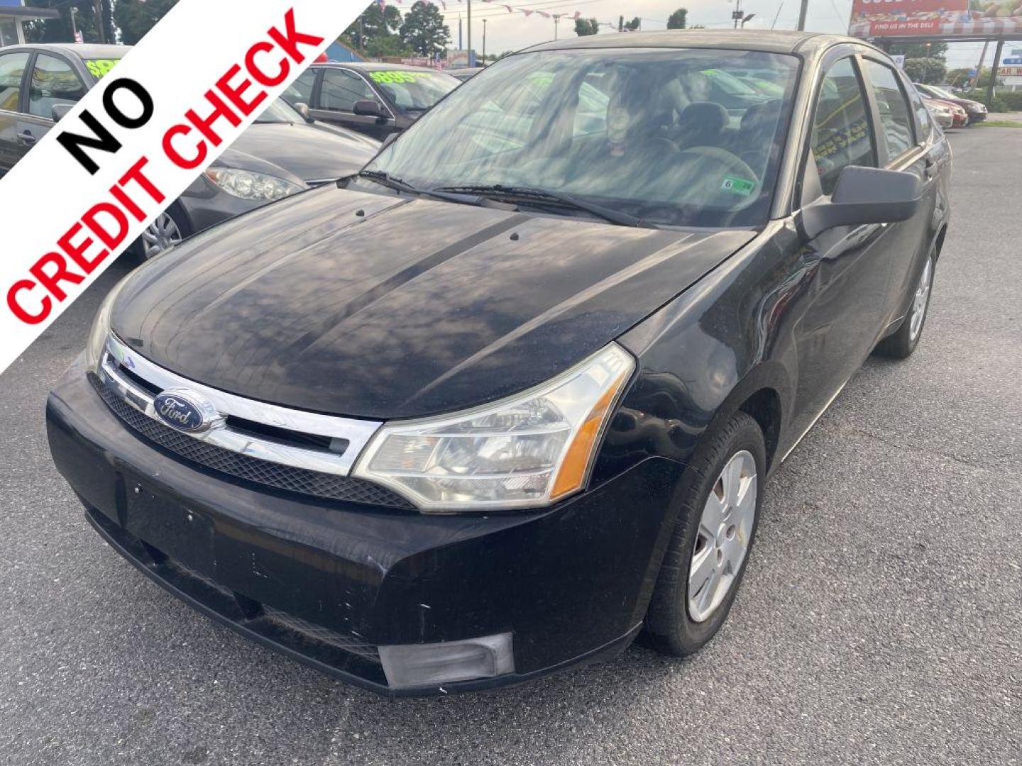2009 BLACK FORD FOCUS S (1FAHP34N99W) with an 2.0L engine, Automatic transmission, located at 930 E Little Creek Road, Norfolk, VA, 23518, (757) 588-0420, 36.915051, -76.244408 - Photo#0