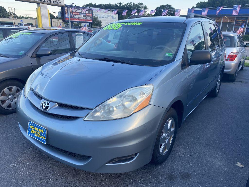 photo of 2006 TOYOTA SIENNA CE