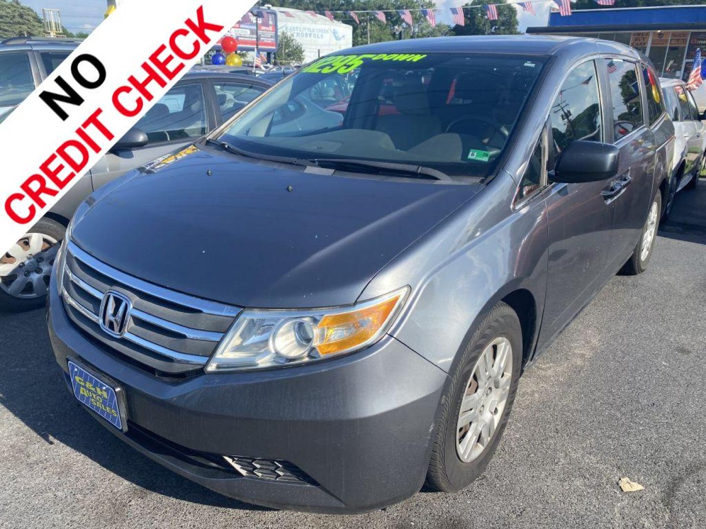2011 GRAY HONDA ODYSSEY LX (5FNRL5H21BB) with an 3.5L engine, Automatic transmission, located at 930 E Little Creek Road, Norfolk, VA, 23518, (757) 588-0420, 36.915051, -76.244408 - Photo#0
