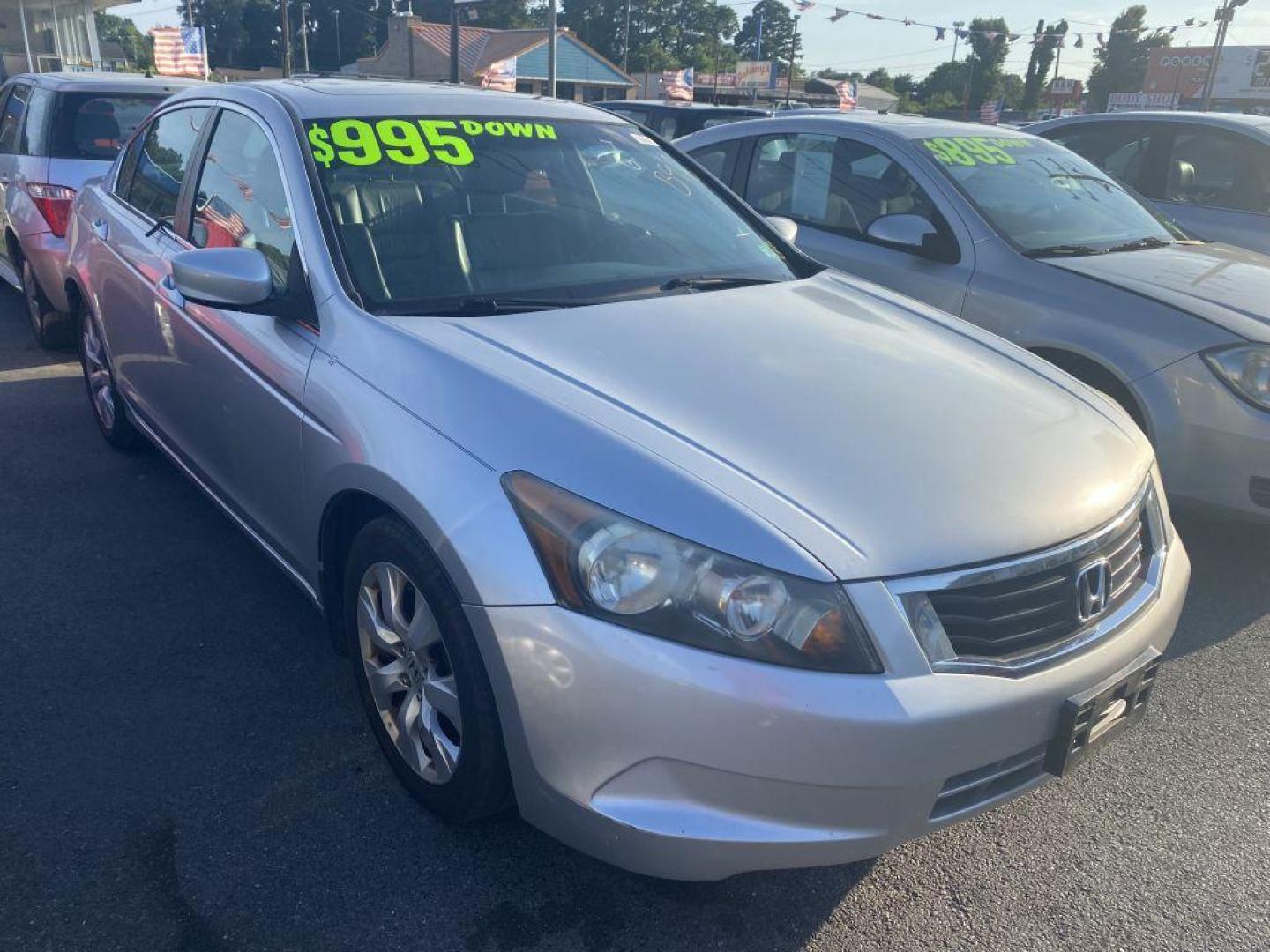 2009 SILVER HONDA ACCORD EXL (1HGCP26819A) with an 2.4L engine, Automatic transmission, located at 930 E Little Creek Road, Norfolk, VA, 23518, (757) 588-0420, 36.915051, -76.244408 - Photo#0