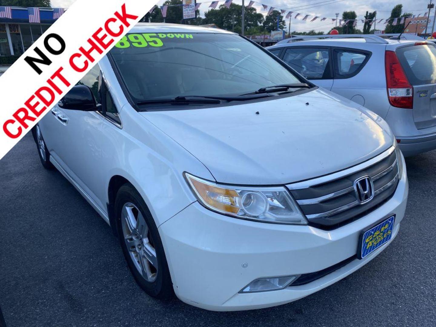2012 WHITE HONDA ODYSSEY TOURING (5FNRL5H9XCB) with an 3.5L engine, Automatic transmission, located at 930 E Little Creek Road, Norfolk, VA, 23518, (757) 588-0420, 36.915051, -76.244408 - Photo#0