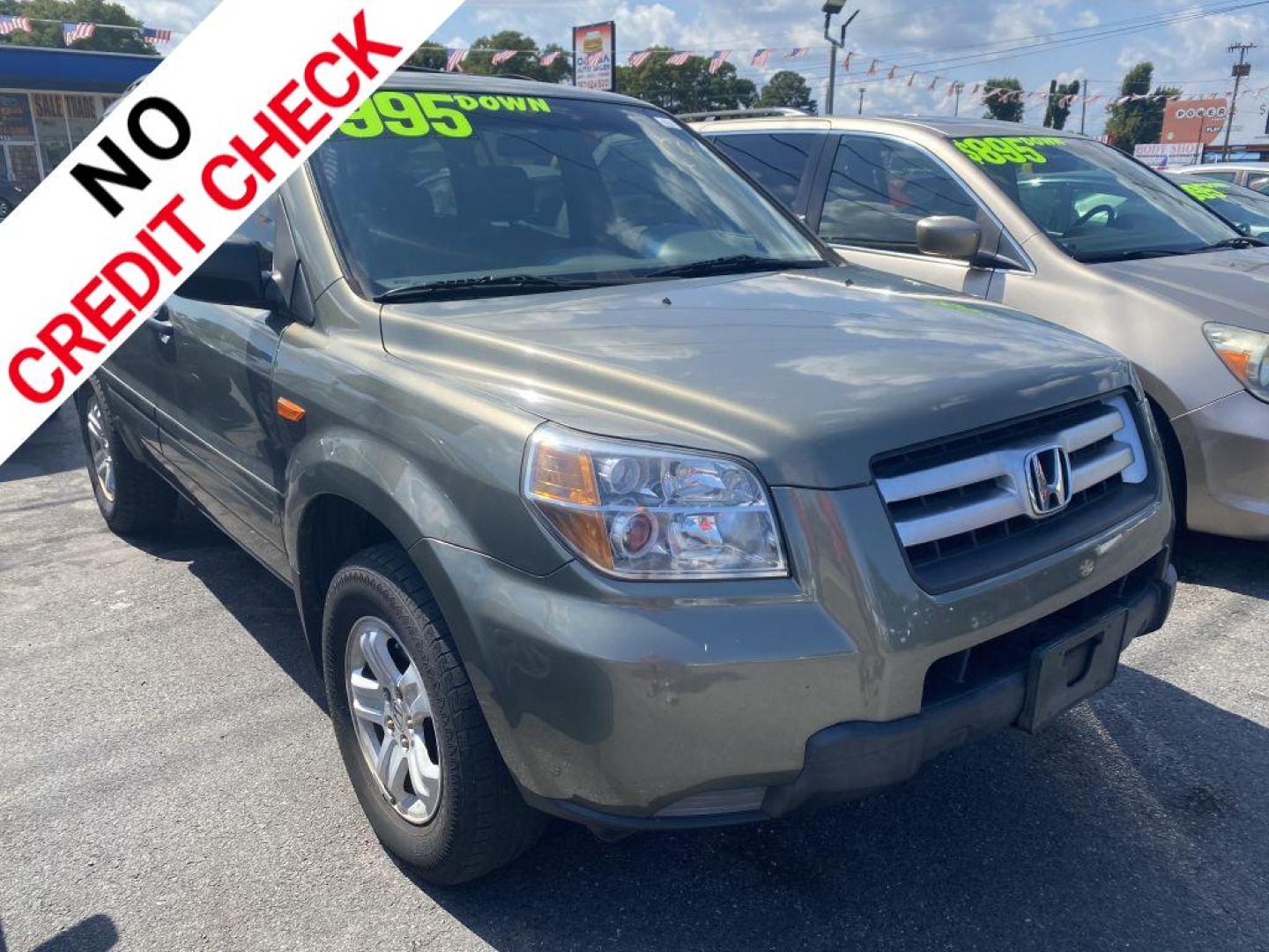 2007 GREEN HONDA PILOT LX (2HKYF18107H) with an 3.5L engine, Automatic transmission, located at 930 E Little Creek Road, Norfolk, VA, 23518, (757) 588-0420, 36.915051, -76.244408 - Photo#0
