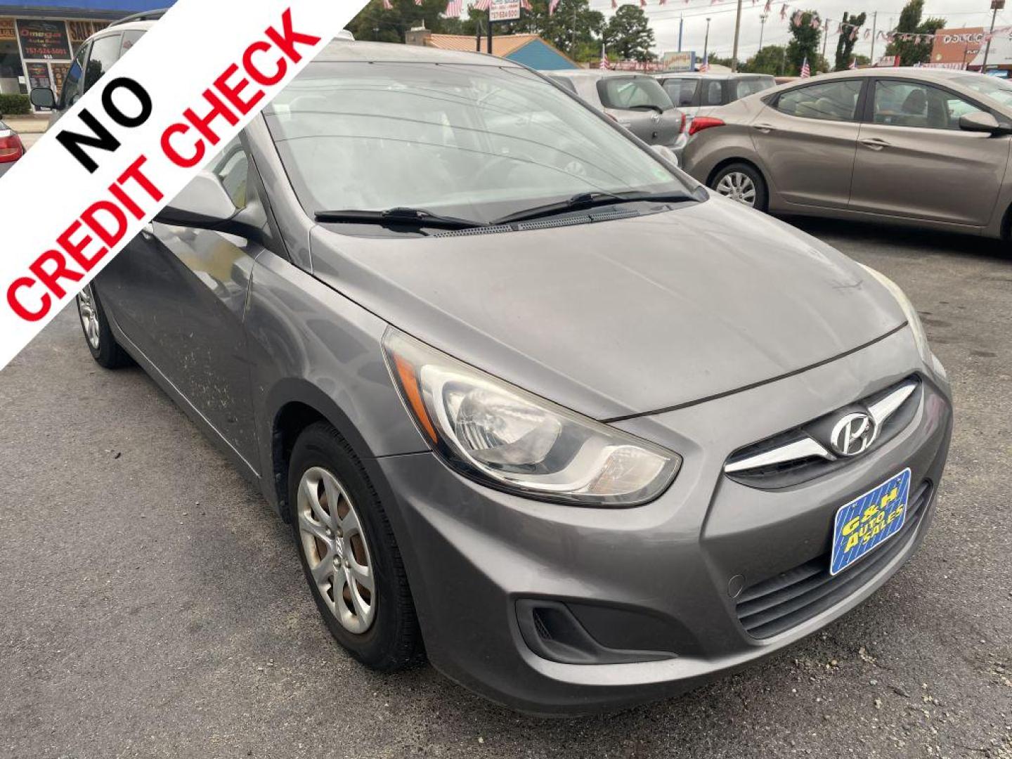 2014 GRAY HYUNDAI ACCENT GLS (KMHCT4AE9EU) with an 1.6L engine, Automatic transmission, located at 930 E Little Creek Road, Norfolk, VA, 23518, (757) 588-0420, 36.915051, -76.244408 - Photo#0