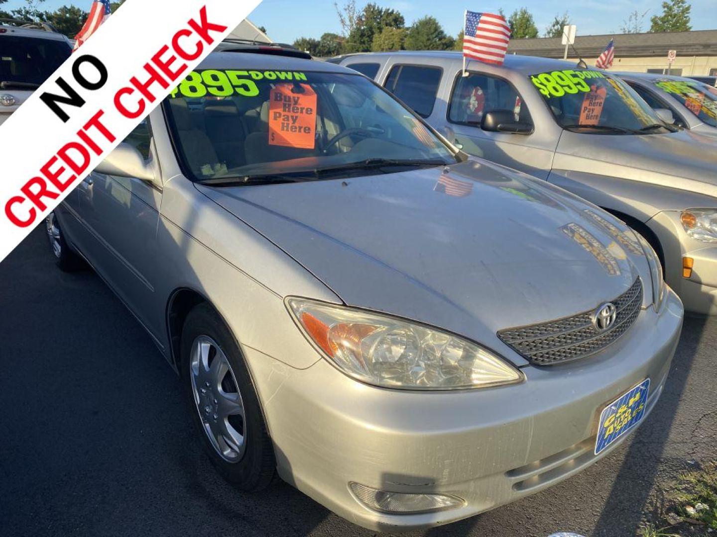 2004 SILVER TOYOTA CAMRY LE (4T1BE30K84U) with an 2.4L engine, Automatic transmission, located at 930 E Little Creek Road, Norfolk, VA, 23518, (757) 588-0420, 36.915051, -76.244408 - Photo#0