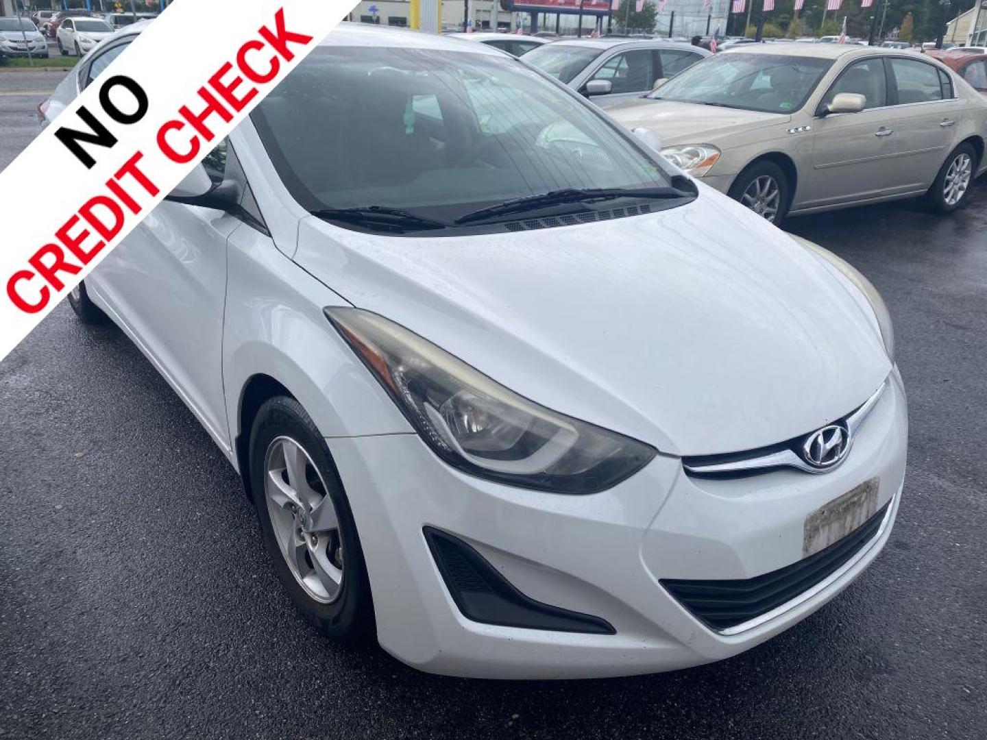 2015 WHITE HYUNDAI ELANTRA SE (5NPDH4AE6FH) with an 1.8L engine, Automatic transmission, located at 930 E Little Creek Road, Norfolk, VA, 23518, (757) 588-0420, 36.915051, -76.244408 - Photo#0