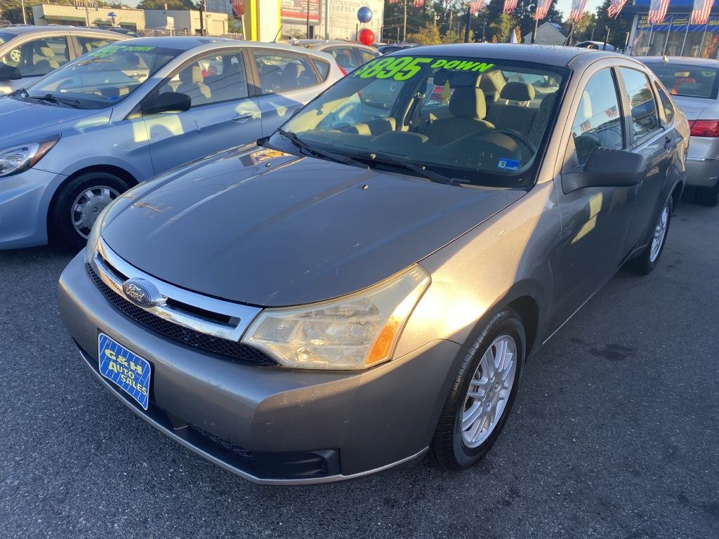 photo of 2010 FORD FOCUS SE