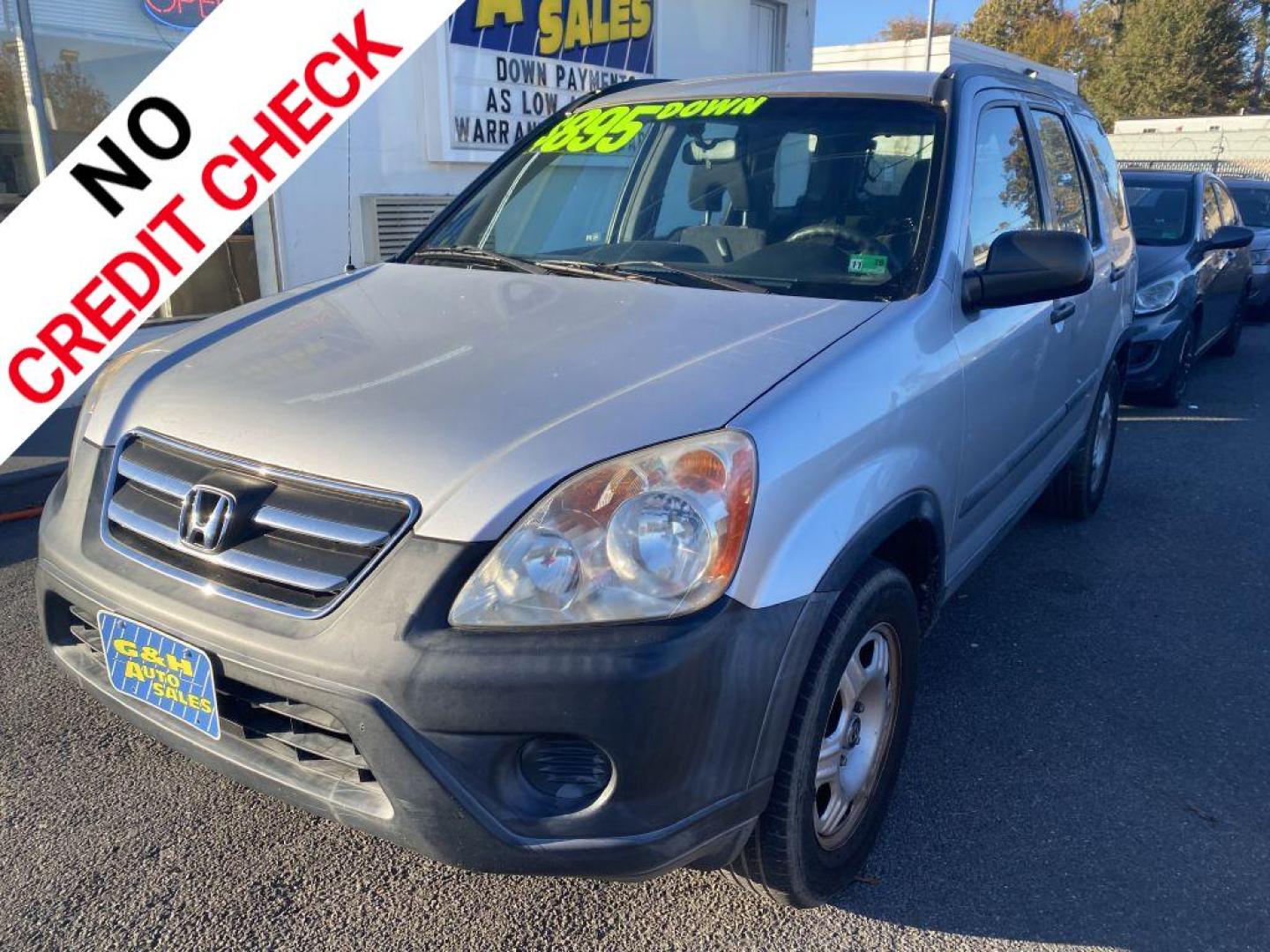 2006 SILVER HONDA CR-V LX (SHSRD68526U) with an 2.4L engine, Automatic transmission, located at 930 E Little Creek Road, Norfolk, VA, 23518, (757) 588-0420, 36.915051, -76.244408 - Photo#0