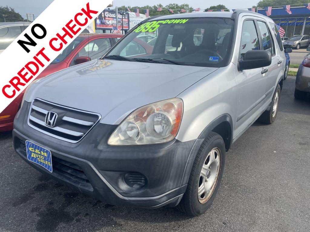 2006 SILVER HONDA CR-V LX (SHSRD68526U) with an 2.4L engine, Automatic transmission, located at 930 E Little Creek Road, Norfolk, VA, 23518, (757) 588-0420, 36.915051, -76.244408 - Photo#0