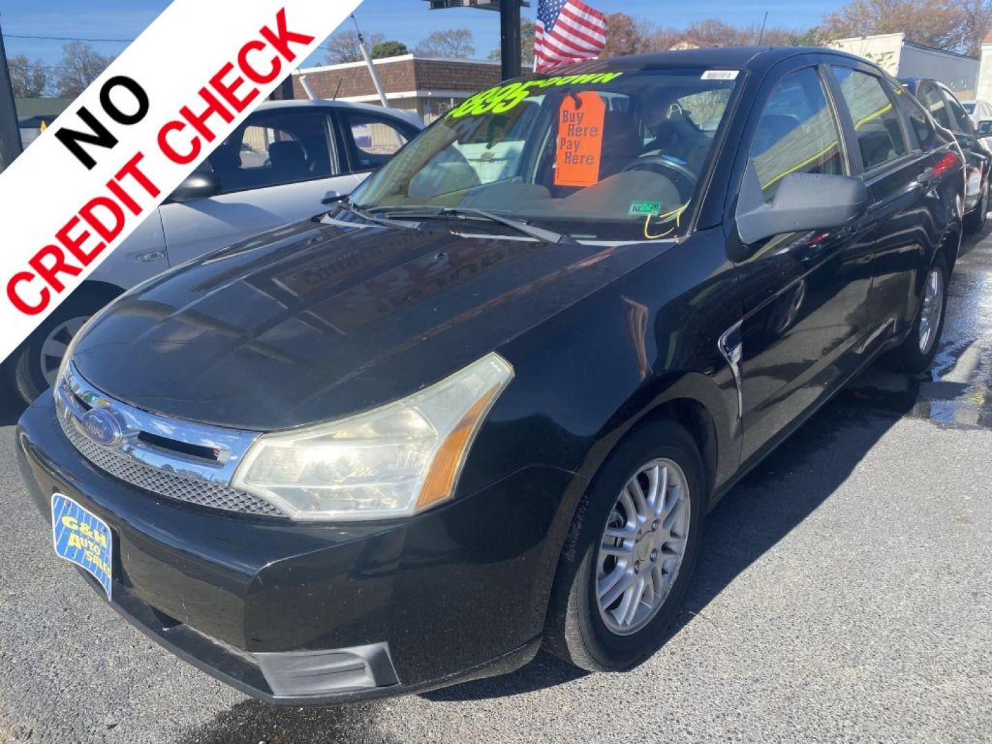 2008 BLACK FORD FOCUS SE (1FAHP35N88W) with an 2.0L engine, Automatic transmission, located at 930 E Little Creek Road, Norfolk, VA, 23518, (757) 588-0420, 36.915051, -76.244408 - Photo#0