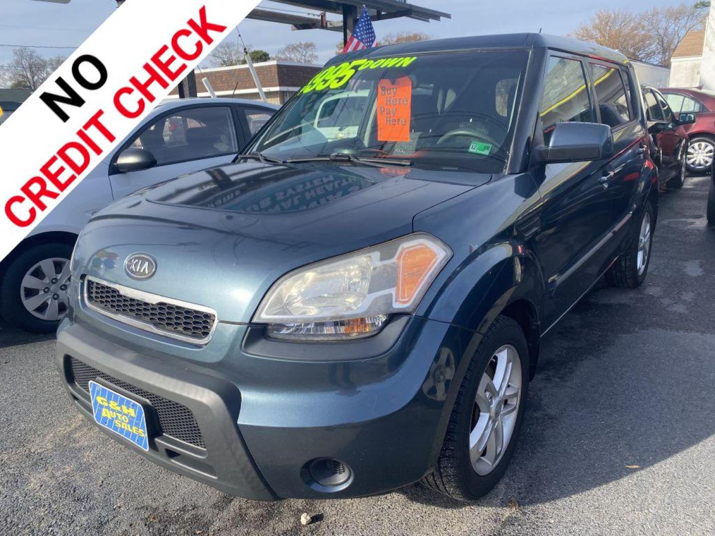 2011 BLUE KIA SOUL + (KNDJT2A27B7) with an 2.0L engine, Automatic transmission, located at 930 E Little Creek Road, Norfolk, VA, 23518, (757) 588-0420, 36.915051, -76.244408 - Photo#0