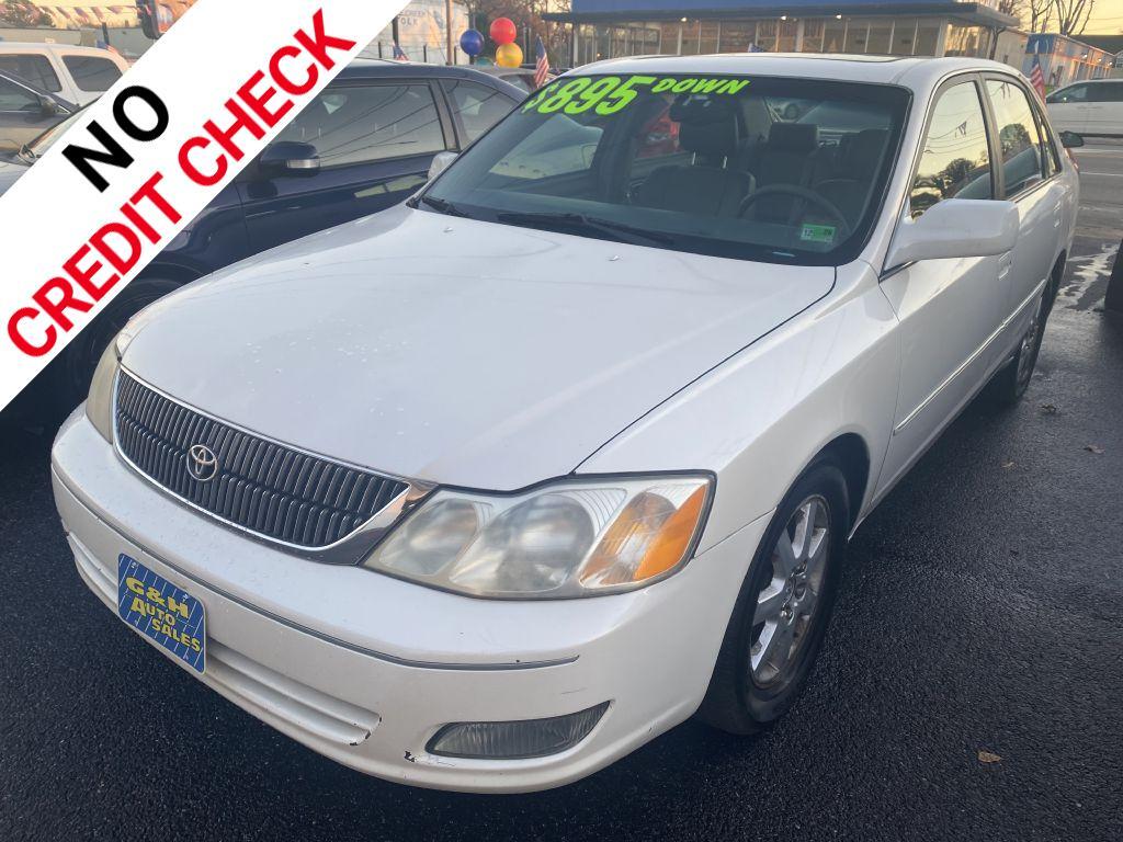 2001 WHITE TOYOTA AVALON XL (4T1BF28B11U) with an 3.0L engine, Automatic transmission, located at 930 E Little Creek Road, Norfolk, VA, 23518, (757) 588-0420, 36.915051, -76.244408 - Photo#0