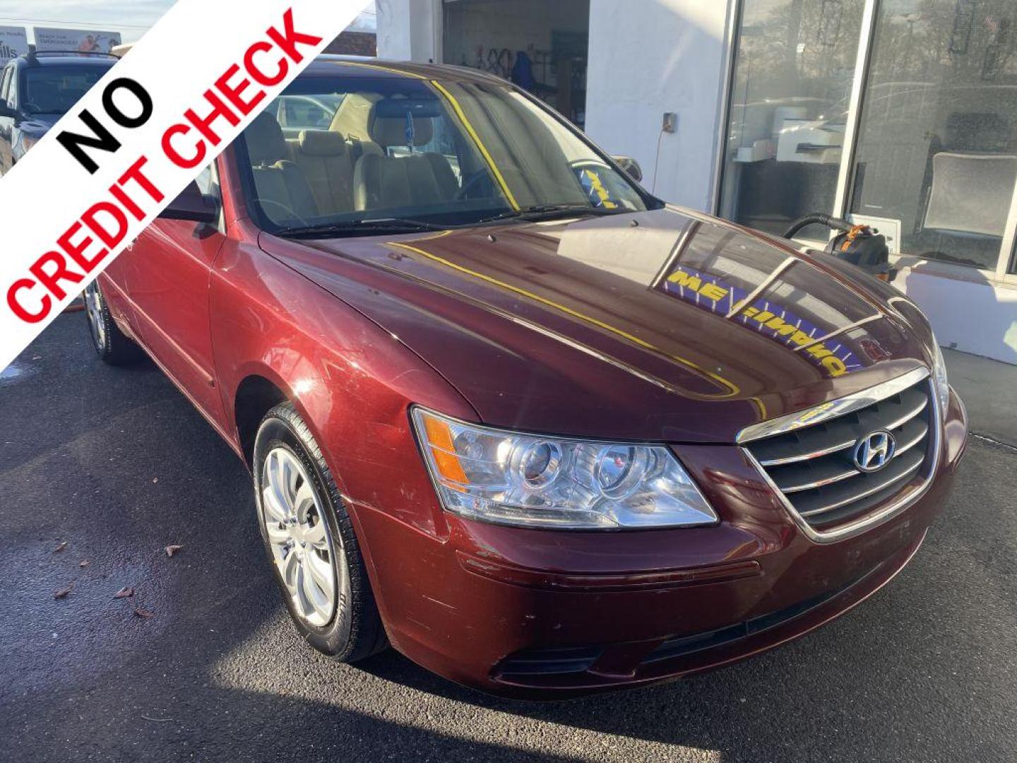2010 BURG HYUNDAI SONATA GLS (5NPET4AC8AH) with an 2.4L engine, Automatic transmission, located at 930 E Little Creek Road, Norfolk, VA, 23518, (757) 588-0420, 36.915051, -76.244408 - Photo#0