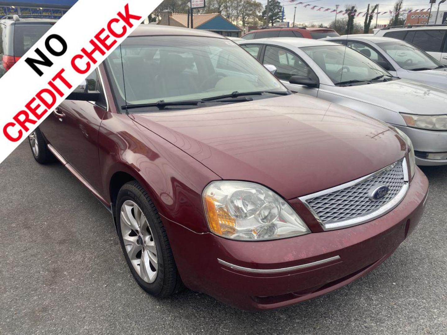 2006 RED FORD FIVE HUNDRED LIMITED (1FAHP28176G) with an 3.0L engine, Continuously Variable transmission, located at 930 E Little Creek Road, Norfolk, VA, 23518, (757) 588-0420, 36.915051, -76.244408 - Photo#0