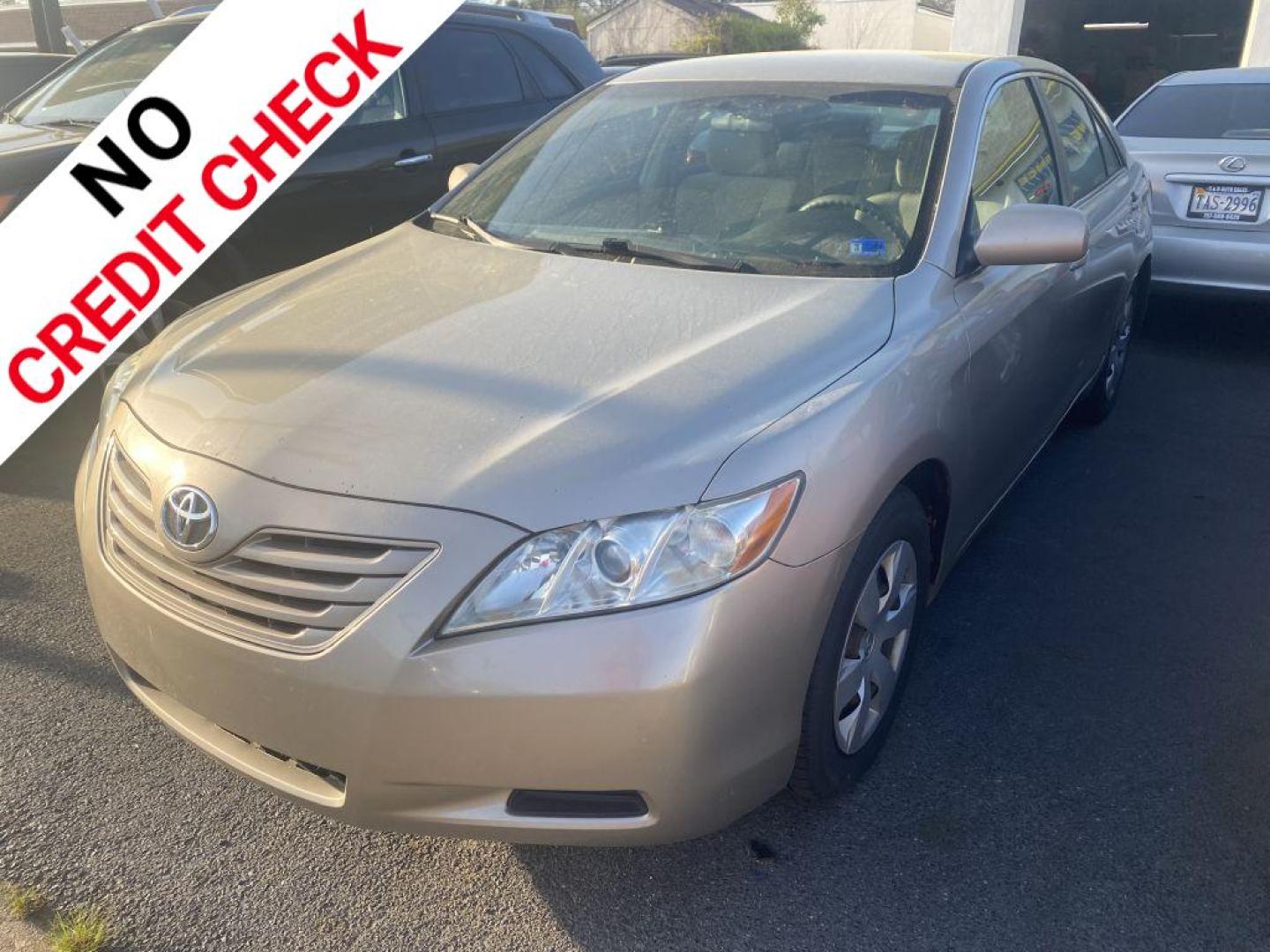 2008 GOLD TOYOTA CAMRY CE (4T1BE46KX8U) with an 2.4L engine, Automatic transmission, located at 930 E Little Creek Road, Norfolk, VA, 23518, (757) 588-0420, 36.915051, -76.244408 - Photo#0